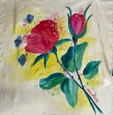 Hodvábna ručne maľovaná šatka - ruže s motýľmi