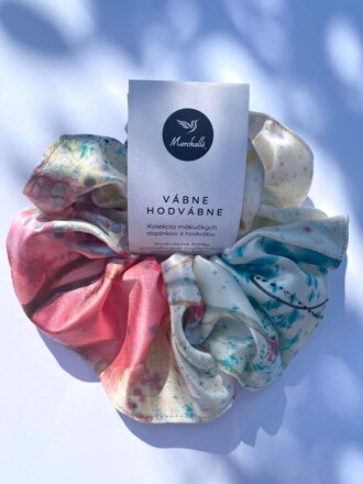 Hodvábna ručne maľovaná scrunchie - ružový mix