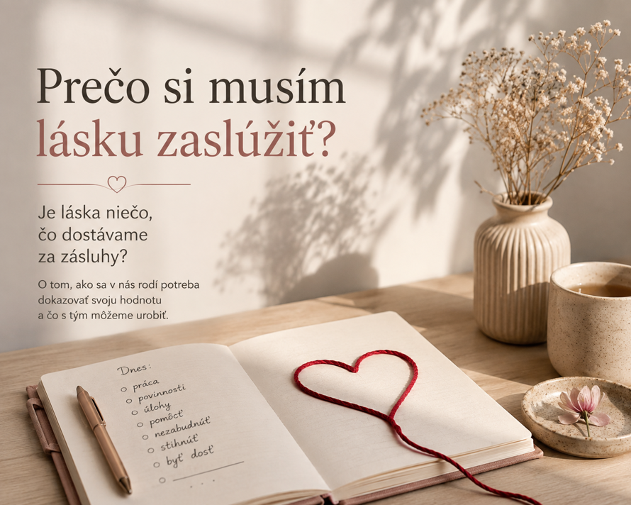Zápisník so srdcom ako symbol lásky, prijatia a sebahodnoty